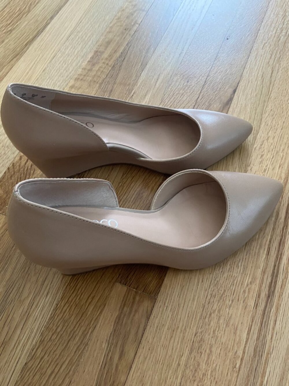 Franco Sarto Beige Leather D'Orsay Wedge Pumps - Size 6.5 - Picture 6 of 11